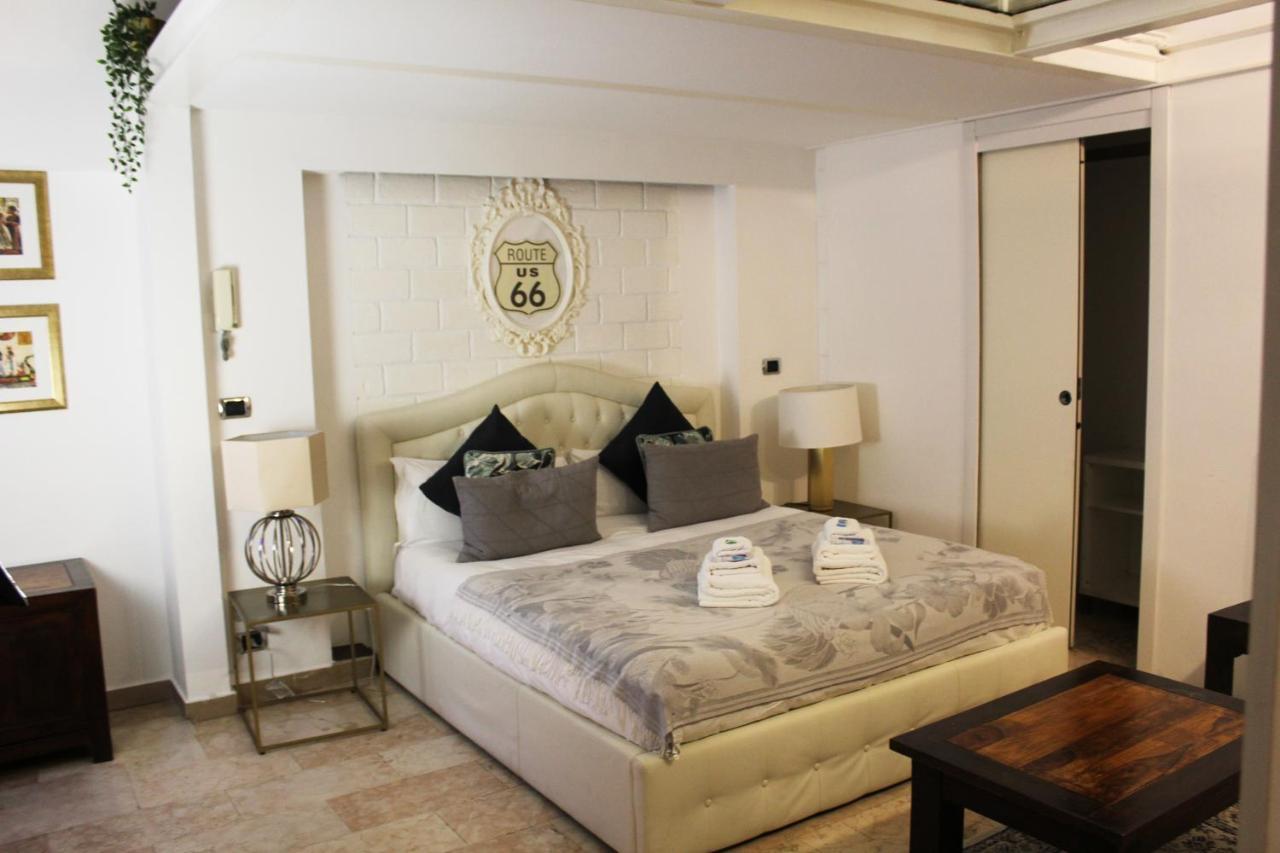 Bed and Breakfast Naviglio81 Милан Экстерьер фото
